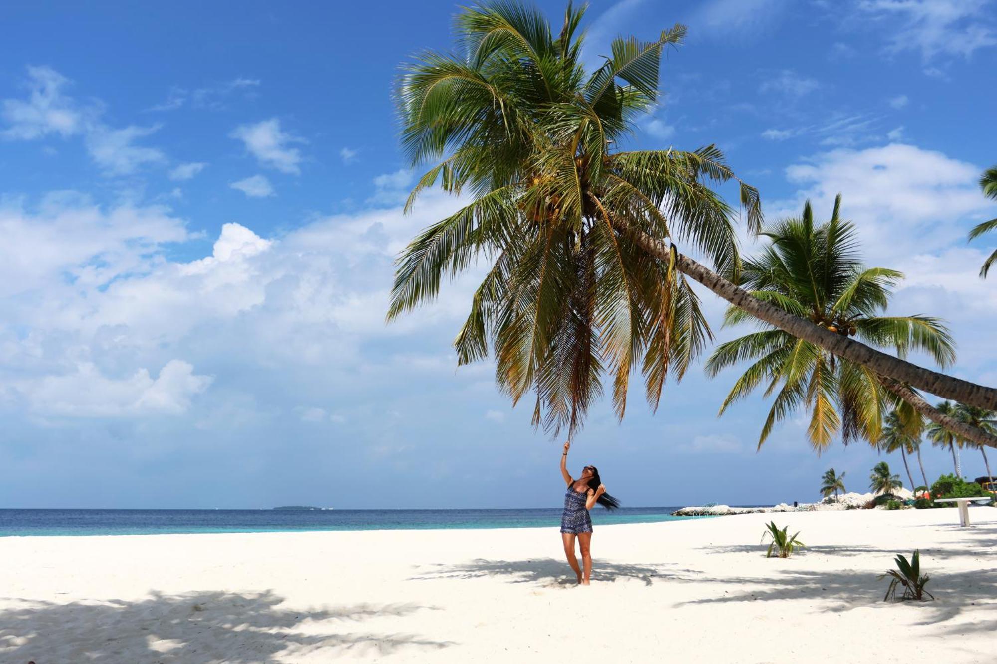 Hanifaru Transit Inn Dharavandhoo Bagian luar foto